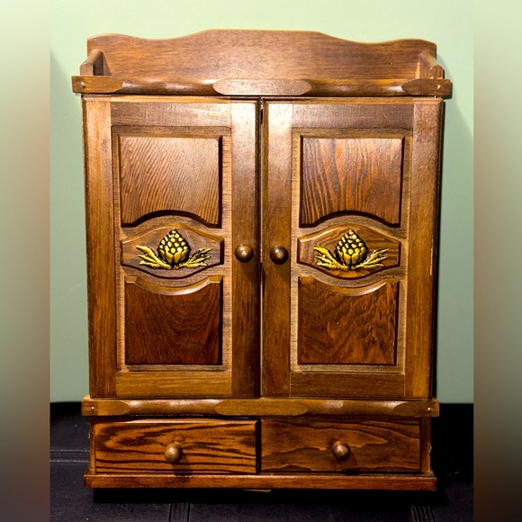 Vintage spice rack with doors 12 glass jars